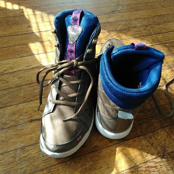 Boots - Picture 6 of 6